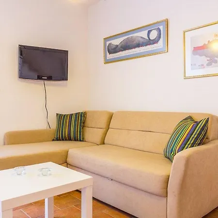 Sunko Apartment *